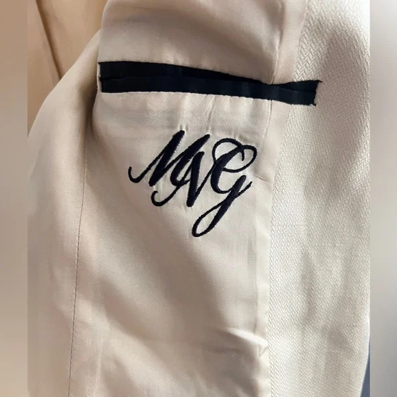 👡🎩MANGO CLASSIC FITTED LINEN BLAZER W/BLACK TRIM PIPING 👡🎩 - Picture 3 of 6